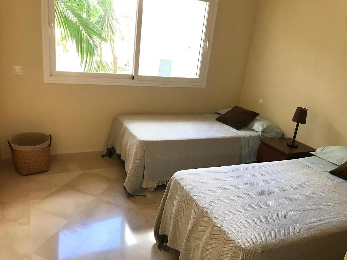 Homestay Costalita Apartment Estepona